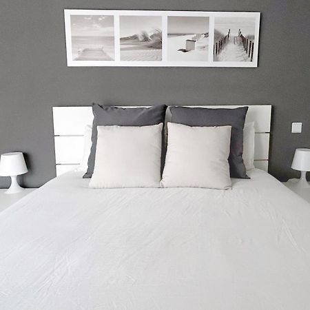 Comillas Bº Casasola - Residencial Lagos Azules - Netflix, Prime, Wifi & Free Indoor Parking Eksteriør bilde