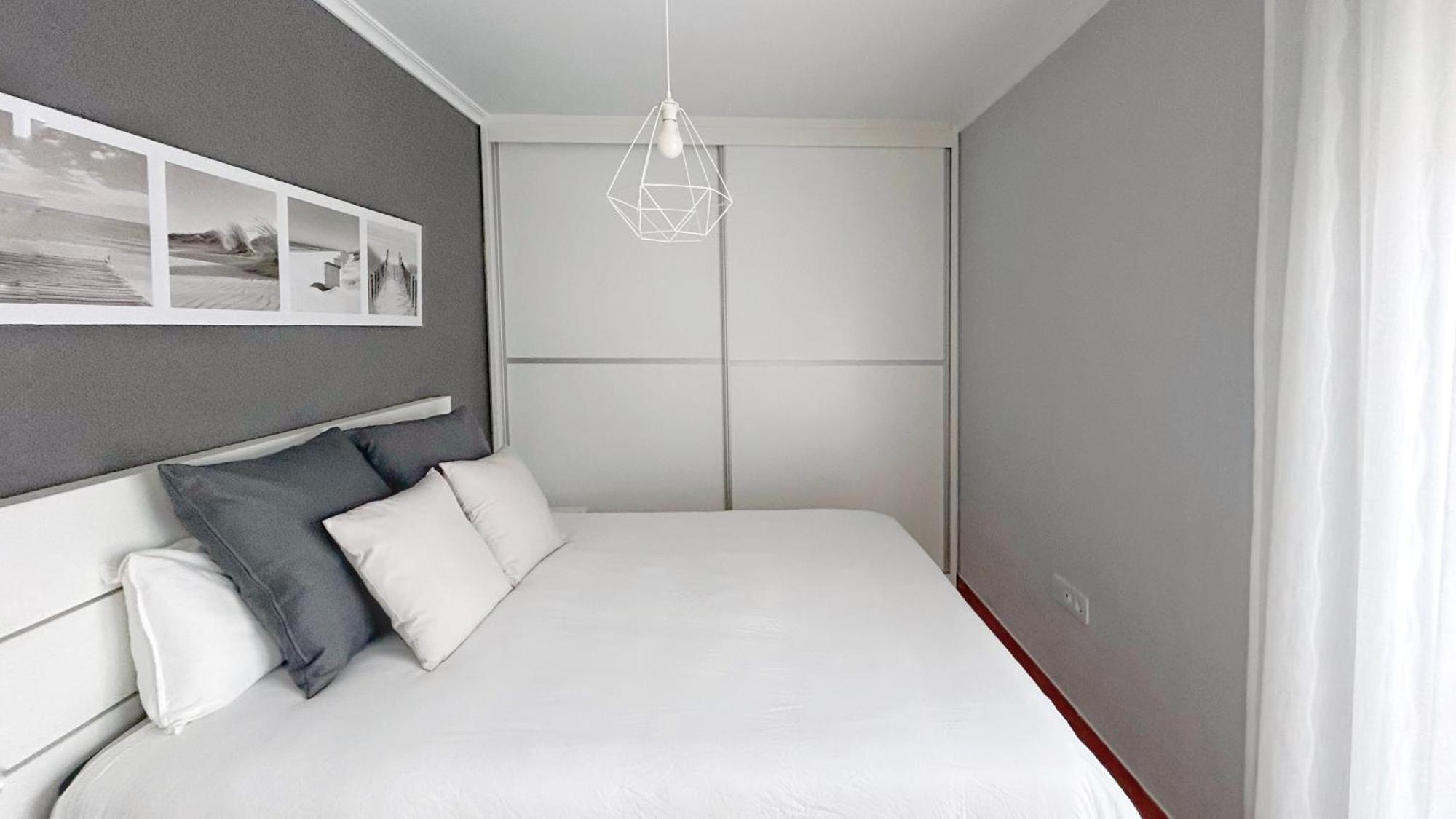 Comillas Bº Casasola - Residencial Lagos Azules - Netflix, Prime, Wifi & Free Indoor Parking Eksteriør bilde