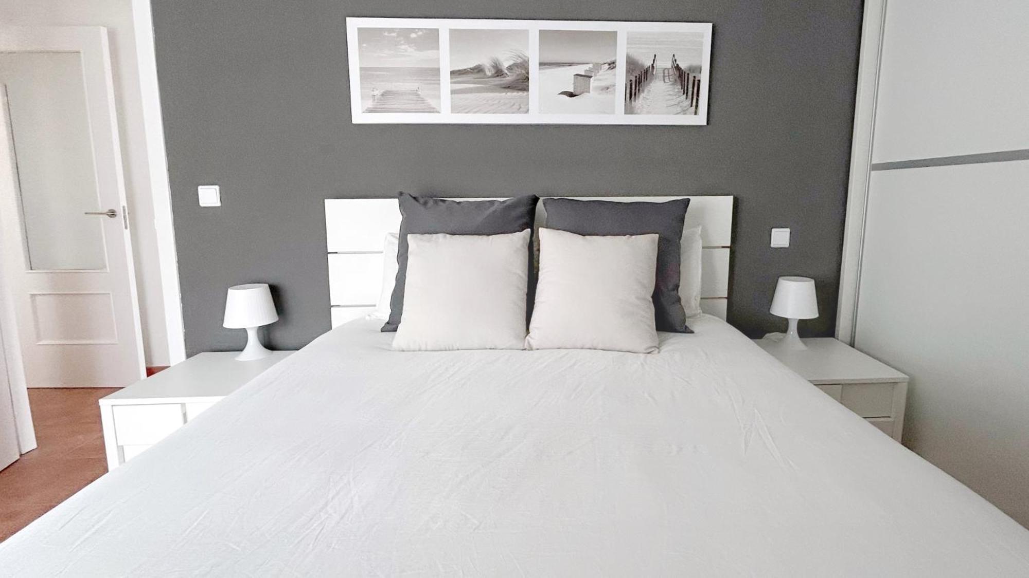 Comillas Bº Casasola - Residencial Lagos Azules - Netflix, Prime, Wifi & Free Indoor Parking Eksteriør bilde