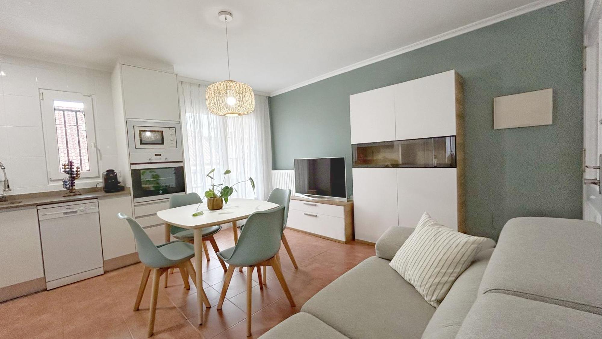 Comillas Bº Casasola - Residencial Lagos Azules - Netflix, Prime, Wifi & Free Indoor Parking Eksteriør bilde